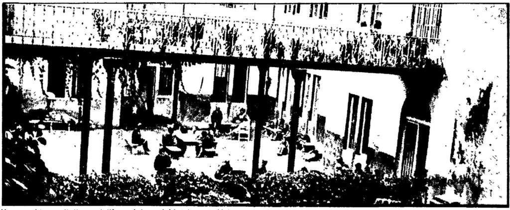 Chiude a Volterra la «fabbrica dei matti» - un vecchio padiglione dell'ospedale psichiatrico di Volterra 
