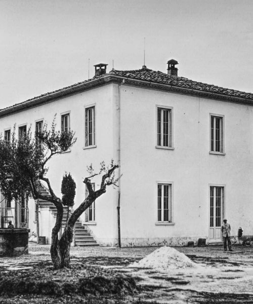 Manicomio di Volterra - Manicomio di Volterra Padiglione Tamburini - Archivio Storico Comunale di Volterra, Postunitario, Archivio Luigi Scabia, n. 108. Divieto di ulteriore pubblicazione. Per gentile concessione della famiglia Scabia.